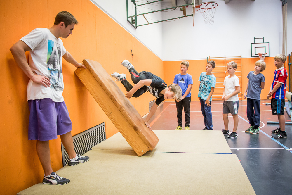 Parkour- und Bewegungsworkshops für Schulklassen in München