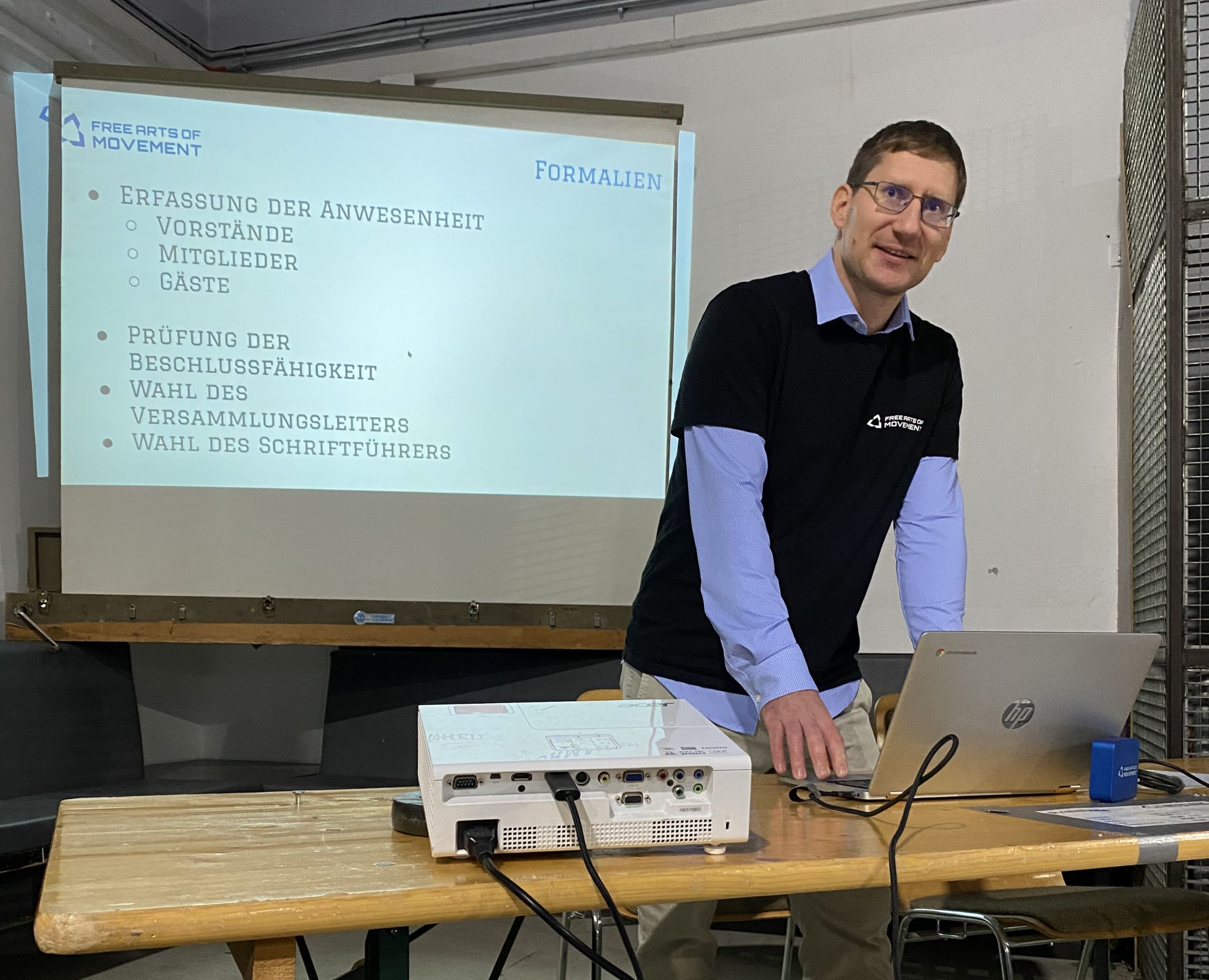 Backflip Rückwärtssalto Parkour